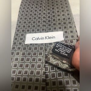 Calvin Klein Charcoal Gray Geometric Square Pattern Men’s Tie